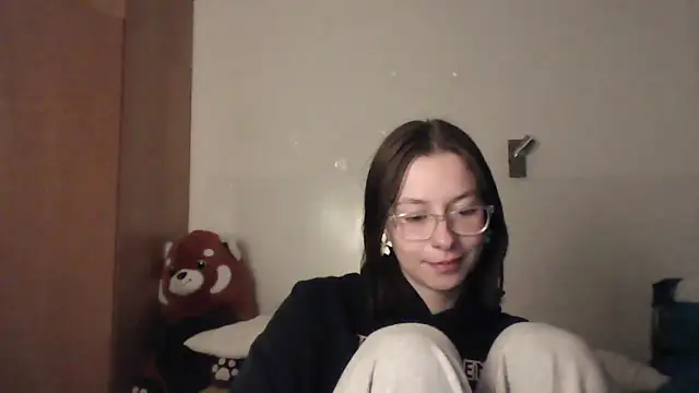 JuicyErika online show from 05/08/26, 09:18