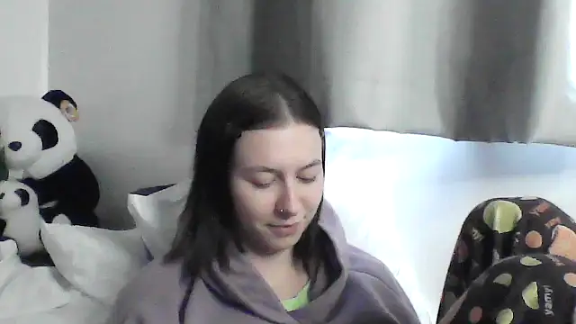 JuicyErika online show from 04/27/26, 05:00