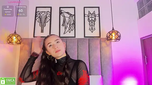 Vanne Queen  online show from 05/19/26, 11:28