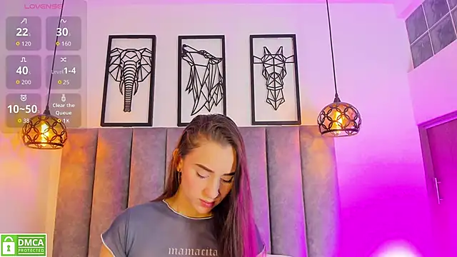 Vanne Queen  online show from 05/11/26, 11:22