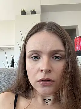 HelgaCc online show from 04/21/26, 12:56