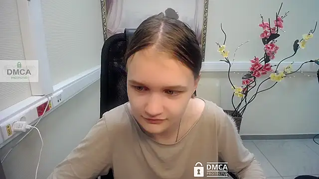  donnaSia  online show from 07/12/26, 06:47