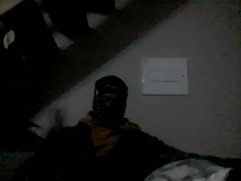 LunjeSA online show from 06/06/26, 06:13