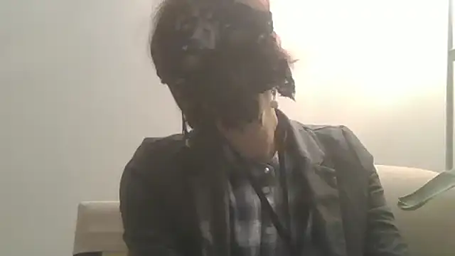 HelenTiAscolta online show from 05/05/26, 02:09