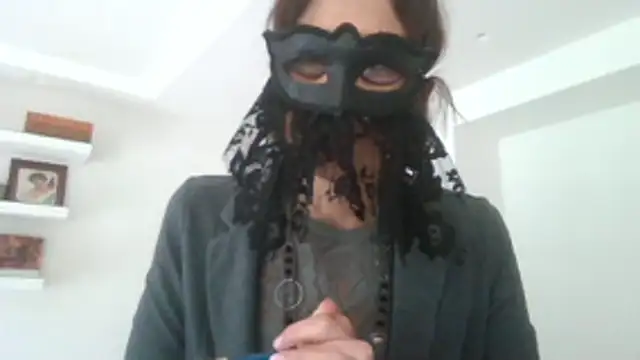 HelenTiAscolta online show from 05/12/26, 11:05