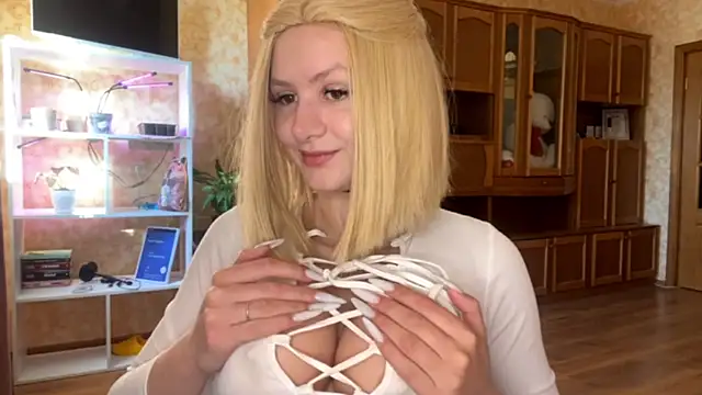 VictorinaKatzer online show from 04/22/26, 04:30