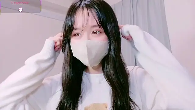 mayu chan  online show from 04/24/26, 01:35