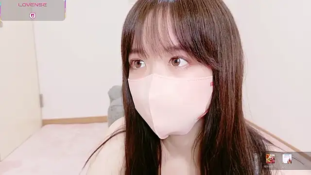 Snapshot of mayu_chan_ chatting on 05/30/26, 01:17 mayu chan online show from 05/30/26, 01:17