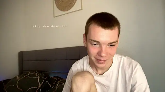 aaron stonee online show from 04/23/26, 04:41