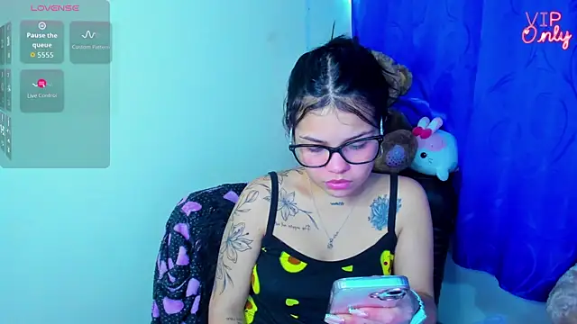 angelina 77 online show from 07/14/26, 04:24