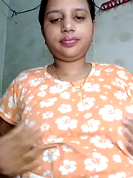 Nigar Hatun online show from 04/25/26, 04:48