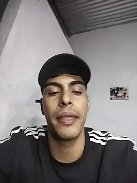 hot latinox online show from 06/04/26, 02:49