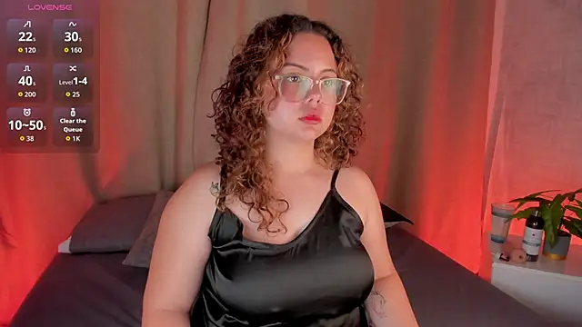 Snapshot of Samantha_Greey_ chatting on 05/20/26, 03:47 Samantha Greey online show from 05/20/26, 03:47