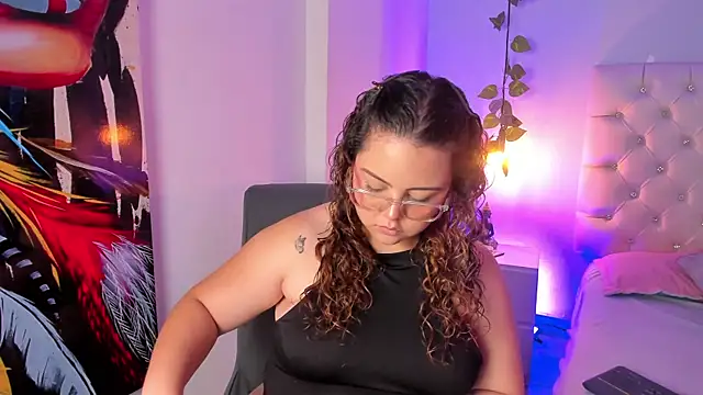 Snapshot of Samantha_Greey_ chatting on 07/09/26, 12:48 Samantha Greey online show from 07/09/26, 12:48