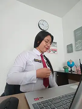 Queen linda1 online show from 05/11/26, 04:37