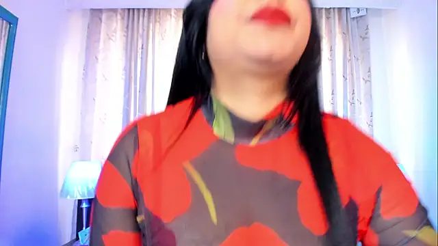 Snapshot of Victoria_kim_lee chatting on 06/16/26, 01:11 Victoria kim lee online show from 06/16/26, 01:11