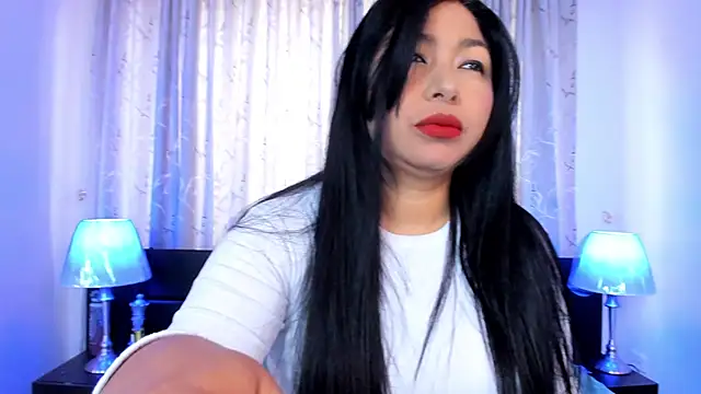 Victoria kim lee online show from 05/07/26, 12:19