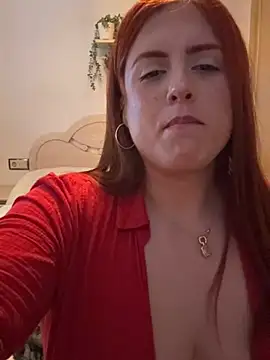 Snapshot of lumazzy chatting on 05/06/26, 03:16 lumazzy online show from 05/06/26, 03:16