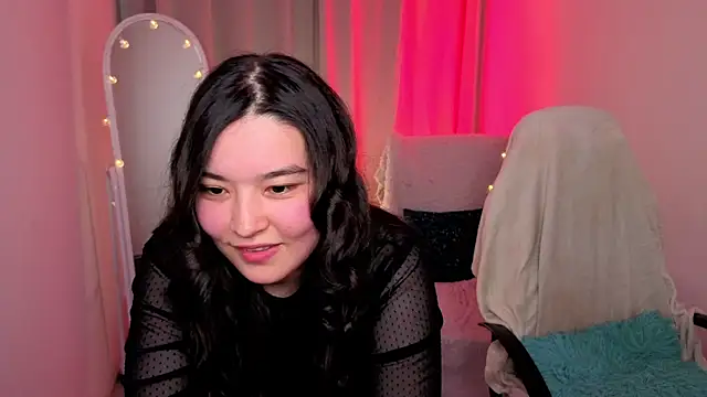 MomoRins online show from 05/29/26, 10:16