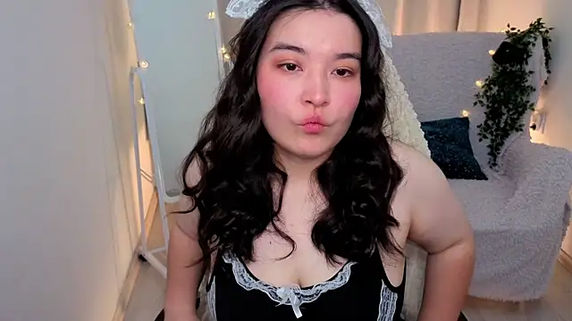 MomoRins online show from 05/31/26, 10:10