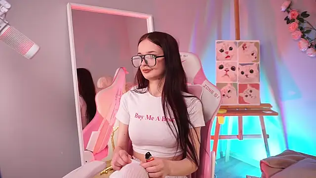 AliciaCore online show from 04/27/26, 05:49