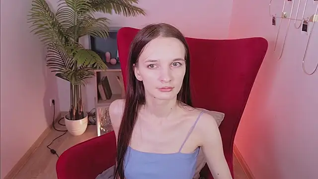 AliciaCore online show from 05/21/26, 05:49