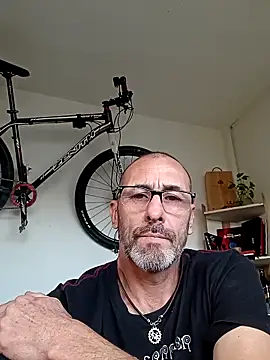 tarko  online show from 04/21/26, 08:15