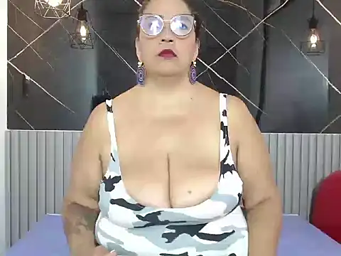 BarbaraGraf online show from 04/24/26, 12:07