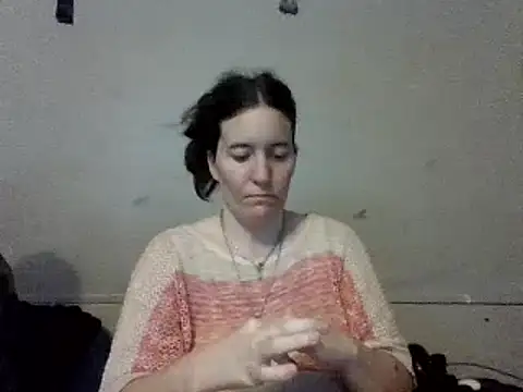 Snapshot of Mini83 chatting on 05/16/26, 05:23 Mini83 online show from 05/16/26, 05:23