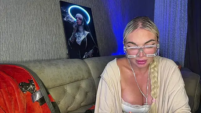 Snapshot of MissJessX chatting on 07/22/26, 05:37 MissJessX online show from 07/22/26, 05:37