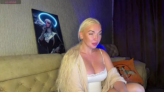 Snapshot of MissJessX chatting on 08/04/26, 08:13 MissJessX online show from 08/04/26, 08:13
