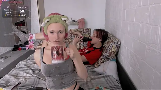 Snapshot of VikaViktoria chatting on 05/31/26, 04:07 VikaViktoria online show from 05/31/26, 04:07