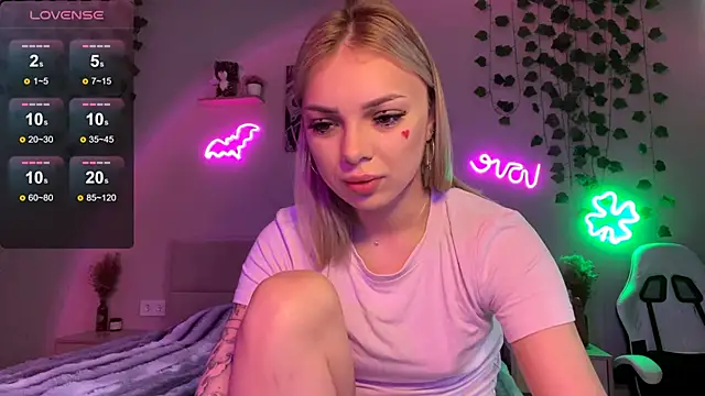 CandyRass online show from 05/30/26, 07:47