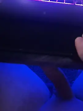 youngcock1639 online show from 04/21/26, 07:31