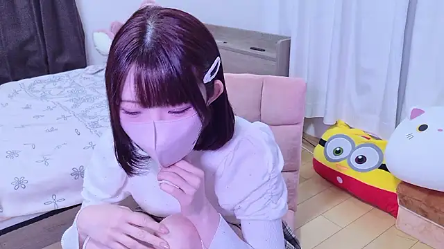 hiyo0001 online show from 05/03/26, 01:58