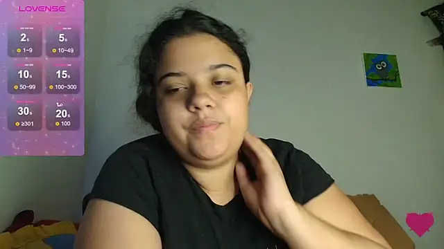 Snapshot of EliVanegas chatting on 06/18/26, 07:07 EliVanegas online show from 06/18/26, 07:07
