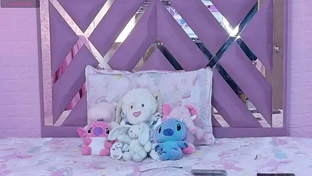 Lexy Dumoun  online show from 06/03/26, 02:56