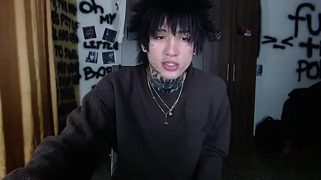 Snapshot of Ryoko_vishnu chatting on 05/16/26, 01:37 Ryoko vishnu online show from 05/16/26, 01:37