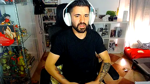 chiquitoconsecreto online show from 05/12/26, 02:34