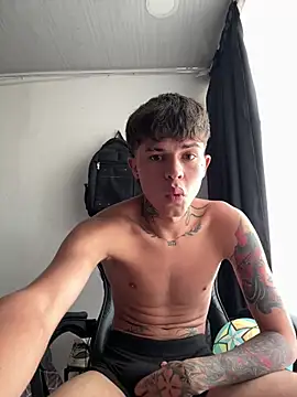 Snapshot of Jackdaniel001_ chatting on 07/18/26, 04:37 Jackdaniel001 online show from 07/18/26, 04:37