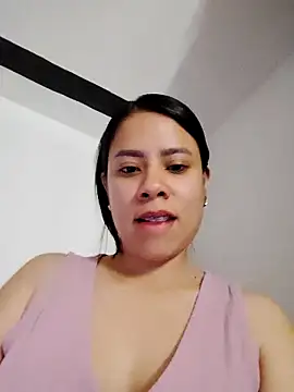 Nicol Alvarez1 online show from 05/07/26, 04:06