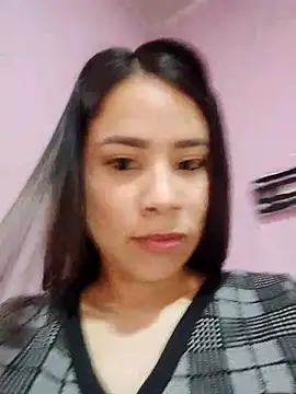 Nicol Alvarez1 online show from 05/01/26, 09:20