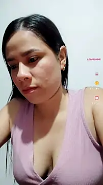 Nicol Alvarez1 online show from 07/02/26, 03:45