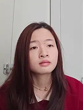 kerthwxtt online show from 04/22/26, 07:48