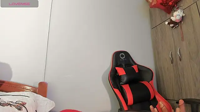 cami hot tits online show from 06/11/26, 11:57