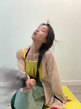 NiNa5203 online show from 05/09/26, 06:06