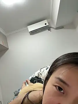 NiNa5203 online show from 05/11/26, 03:18