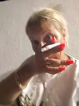 Divineblond online show from 07/13/26, 07:35