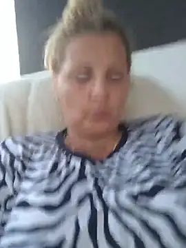 Divineblond online show from 05/31/26, 06:02