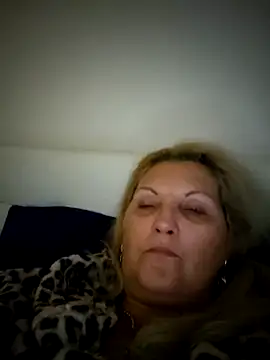 Divineblond online show from 11/27/25, 07:58